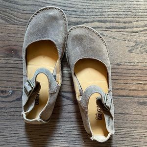 Clarks Gray/Tan Suede Mary Janes